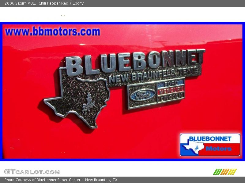 Chili Pepper Red / Ebony 2006 Saturn VUE