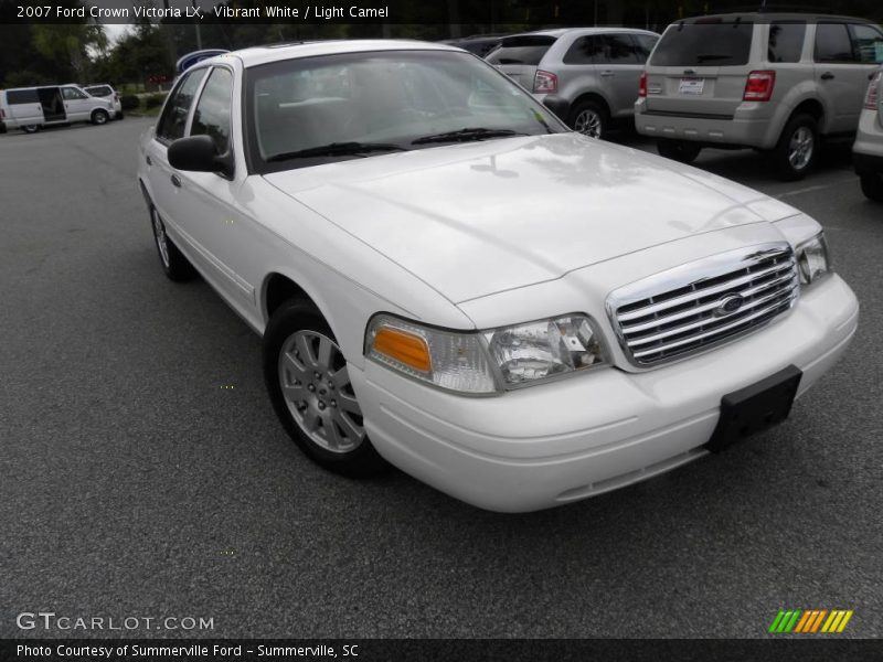 Vibrant White / Light Camel 2007 Ford Crown Victoria LX