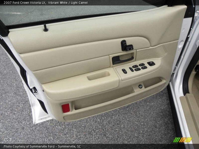 Vibrant White / Light Camel 2007 Ford Crown Victoria LX