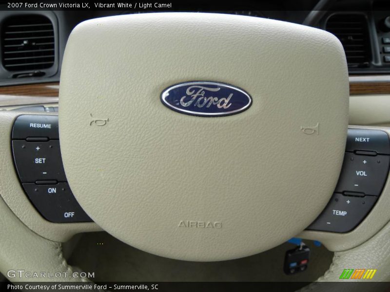 Vibrant White / Light Camel 2007 Ford Crown Victoria LX