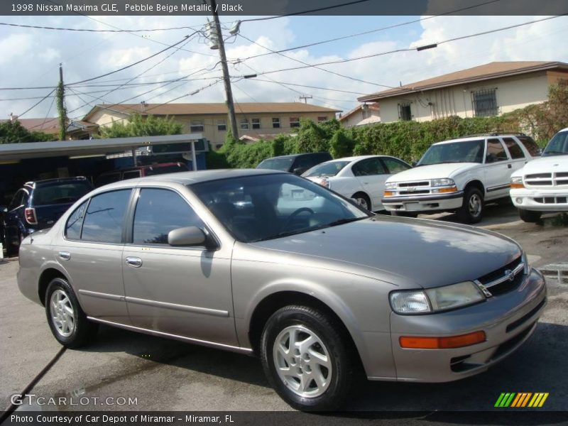 Pebble Beige Metallic / Black 1998 Nissan Maxima GLE