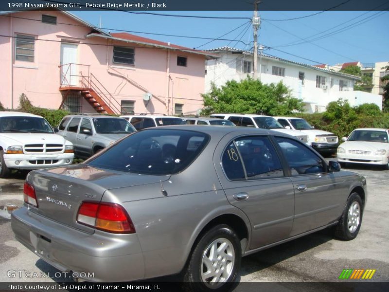 Pebble Beige Metallic / Black 1998 Nissan Maxima GLE