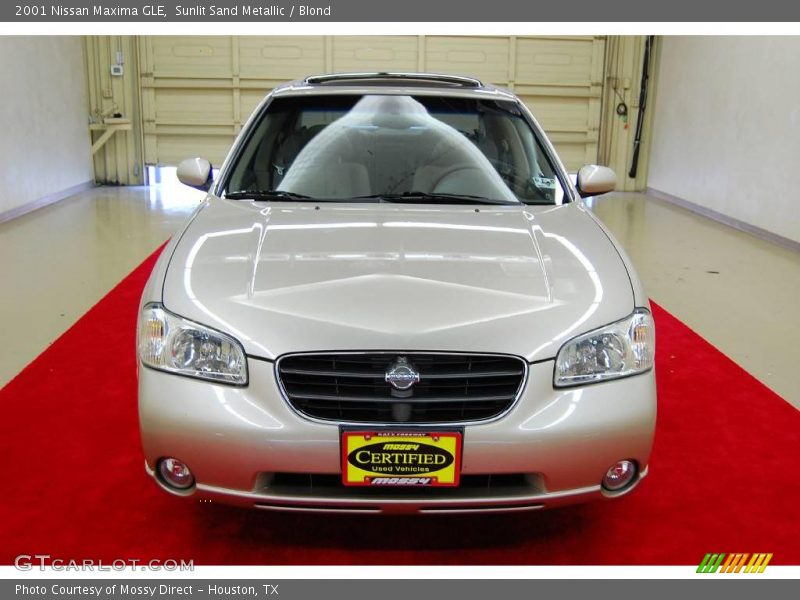 Sunlit Sand Metallic / Blond 2001 Nissan Maxima GLE