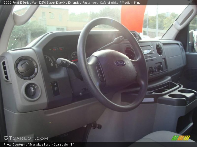 Oxford White / Medium Flint 2009 Ford E Series Van E350 Super Duty XL Extended Passenger