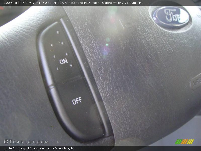 Oxford White / Medium Flint 2009 Ford E Series Van E350 Super Duty XL Extended Passenger