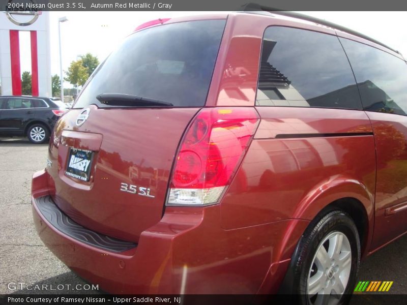 Autumn Red Metallic / Gray 2004 Nissan Quest 3.5 SL