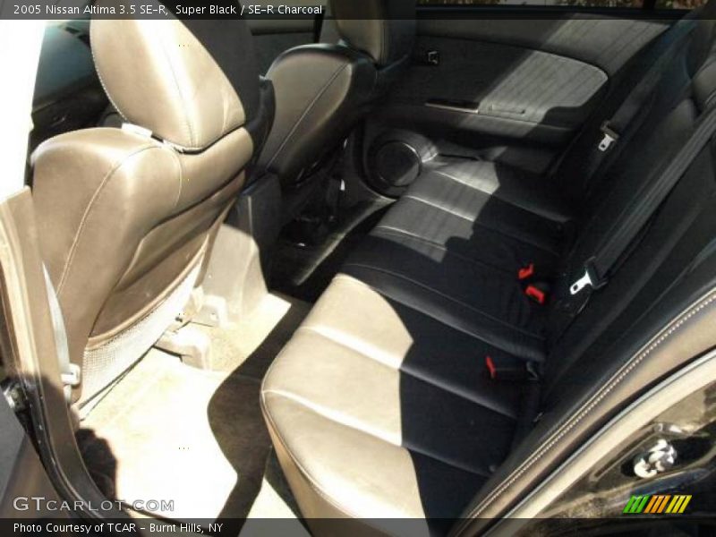 Super Black / SE-R Charcoal 2005 Nissan Altima 3.5 SE-R
