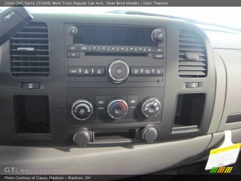 Silver Birch Metallic / Dark Titanium 2009 GMC Sierra 2500HD Work Truck Regular Cab 4x4