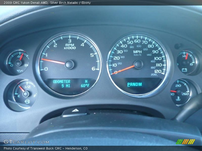 Silver Birch Metallic / Ebony 2009 GMC Yukon Denali AWD