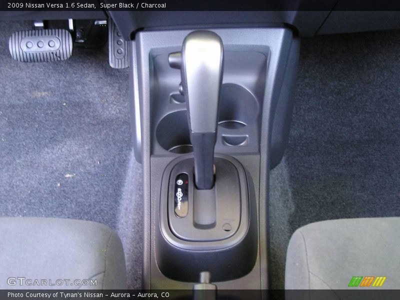 Super Black / Charcoal 2009 Nissan Versa 1.6 Sedan