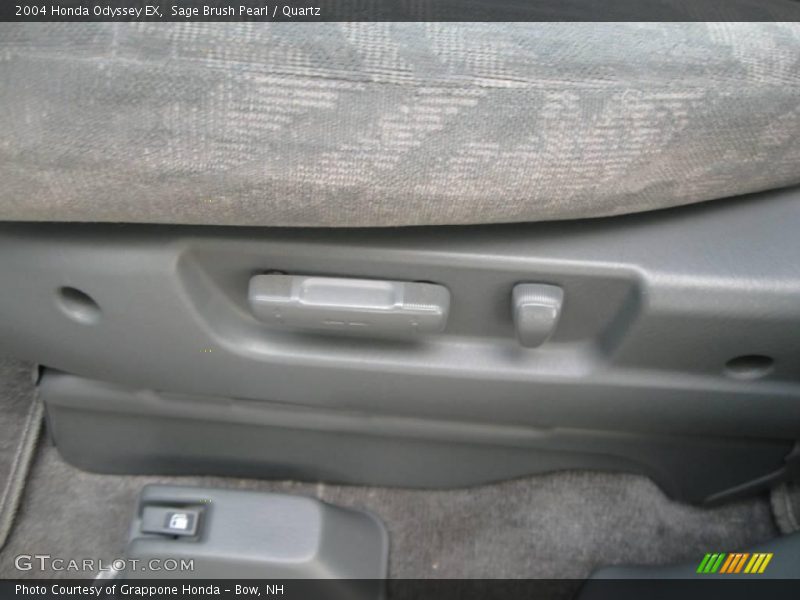 Sage Brush Pearl / Quartz 2004 Honda Odyssey EX
