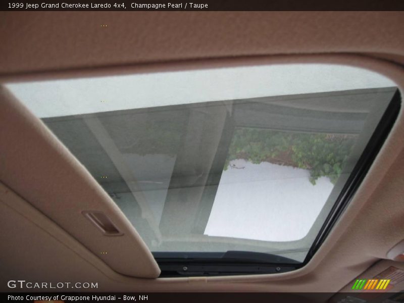 Champagne Pearl / Taupe 1999 Jeep Grand Cherokee Laredo 4x4