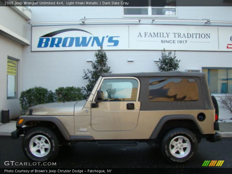 Light Khaki Metallic / Dark Slate Gray 2005 Jeep Wrangler Unlimited 4x4