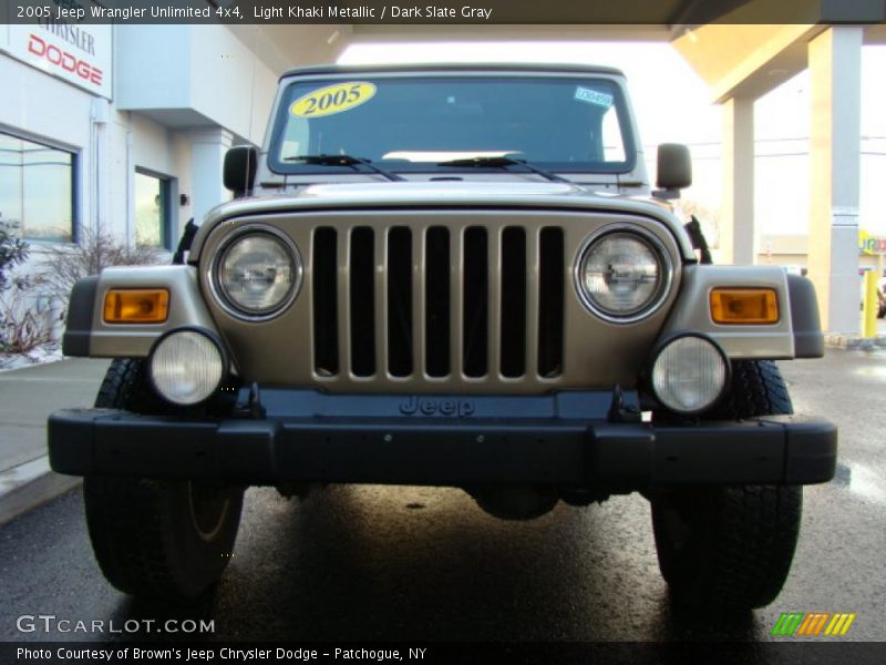 Light Khaki Metallic / Dark Slate Gray 2005 Jeep Wrangler Unlimited 4x4