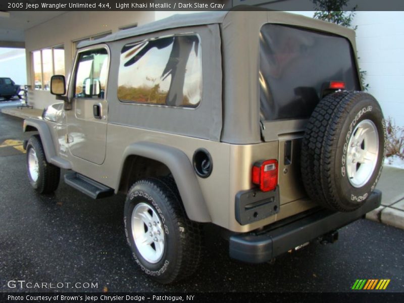 Light Khaki Metallic / Dark Slate Gray 2005 Jeep Wrangler Unlimited 4x4
