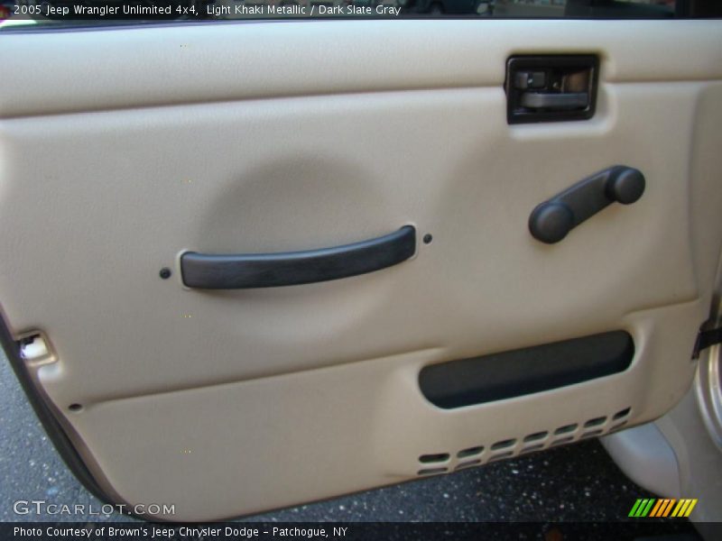 Light Khaki Metallic / Dark Slate Gray 2005 Jeep Wrangler Unlimited 4x4