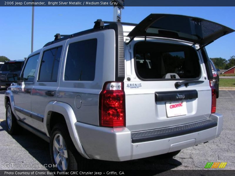 Bright Silver Metallic / Medium Slate Gray 2006 Jeep Commander