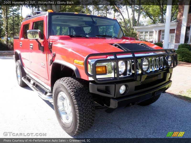 Victory Red / Ebony Black 2005 Hummer H2 SUT