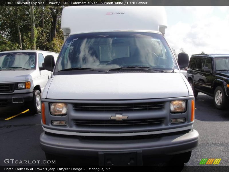 Summit White / Dark Pewter 2002 Chevrolet Express Cutaway 3500 Commercial Van