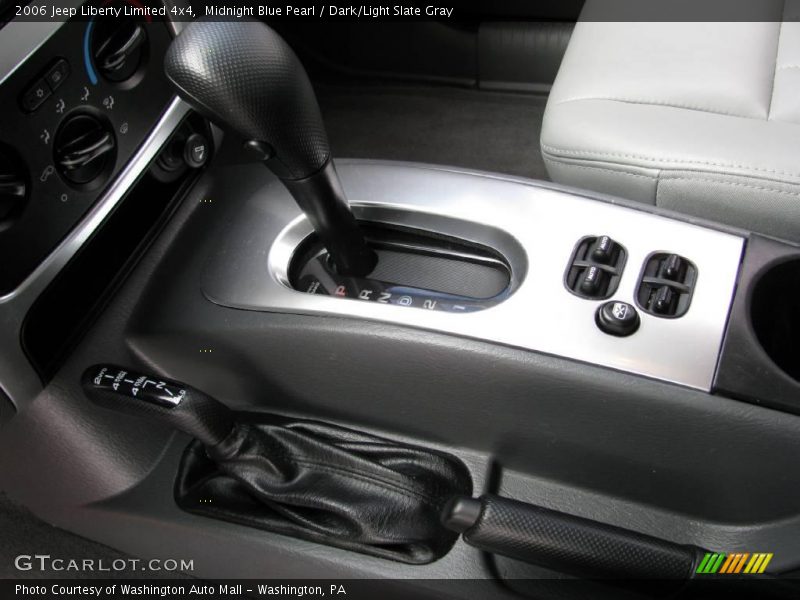 Midnight Blue Pearl / Dark/Light Slate Gray 2006 Jeep Liberty Limited 4x4