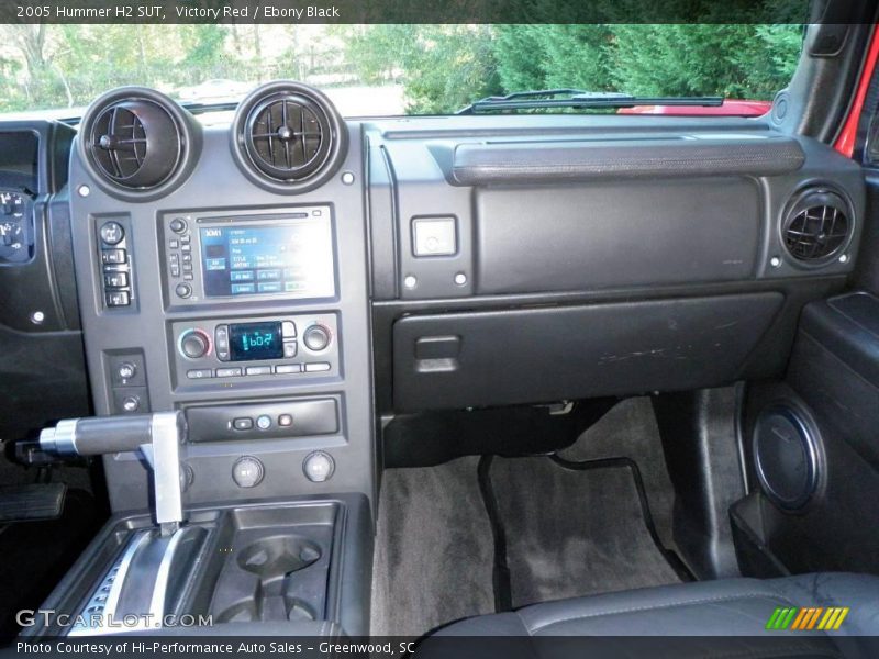 Victory Red / Ebony Black 2005 Hummer H2 SUT