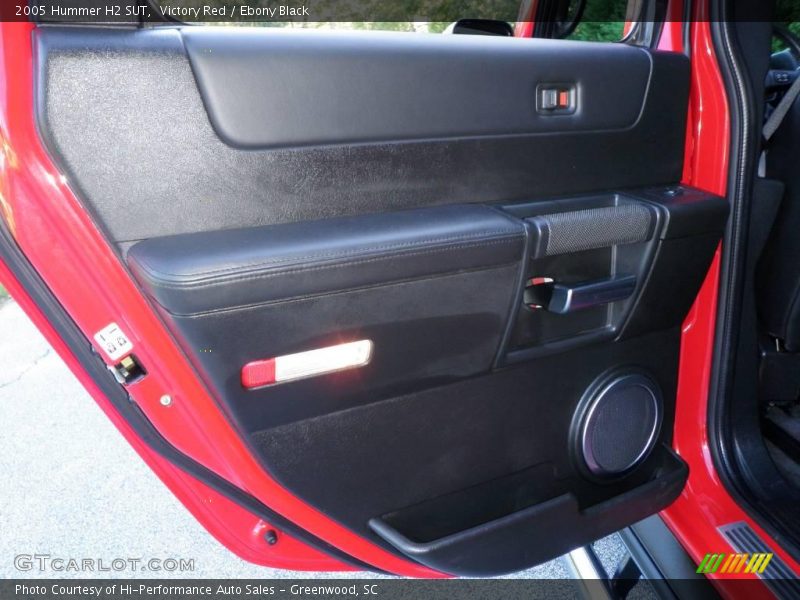 Victory Red / Ebony Black 2005 Hummer H2 SUT