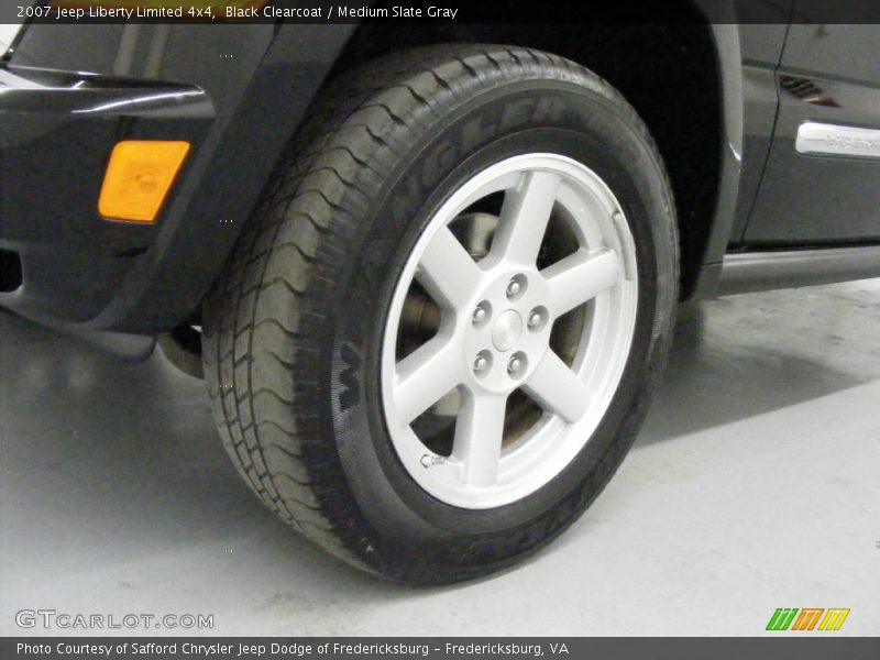 Black Clearcoat / Medium Slate Gray 2007 Jeep Liberty Limited 4x4