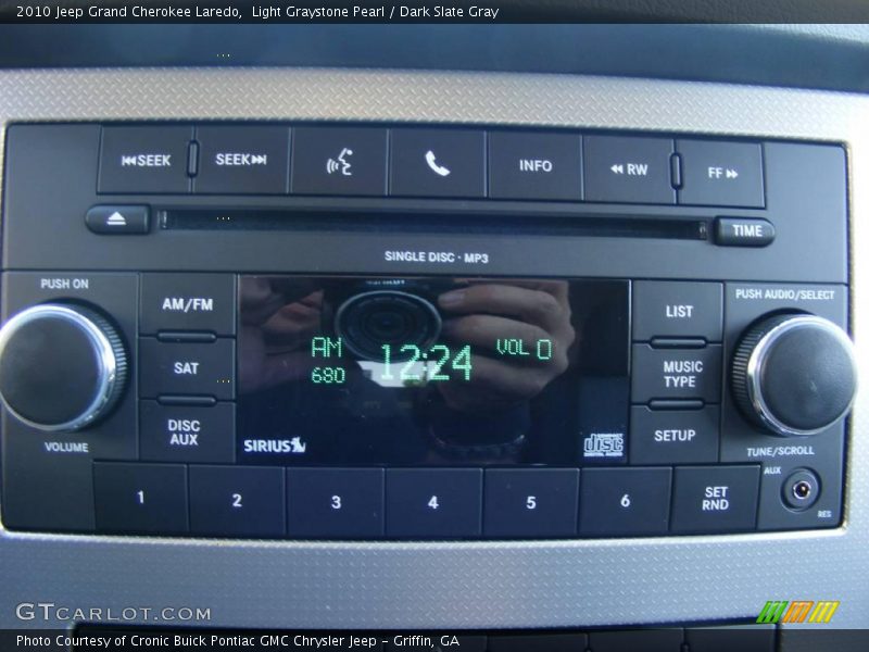 Light Graystone Pearl / Dark Slate Gray 2010 Jeep Grand Cherokee Laredo