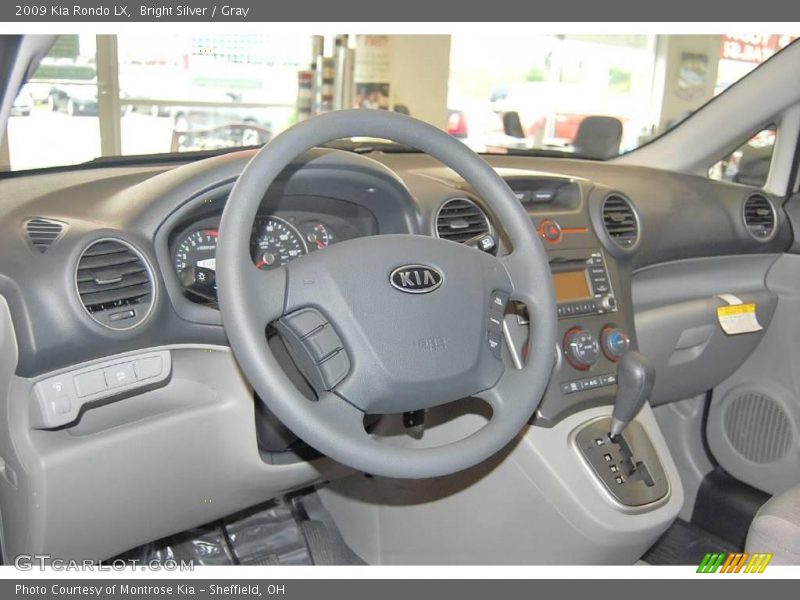 Bright Silver / Gray 2009 Kia Rondo LX