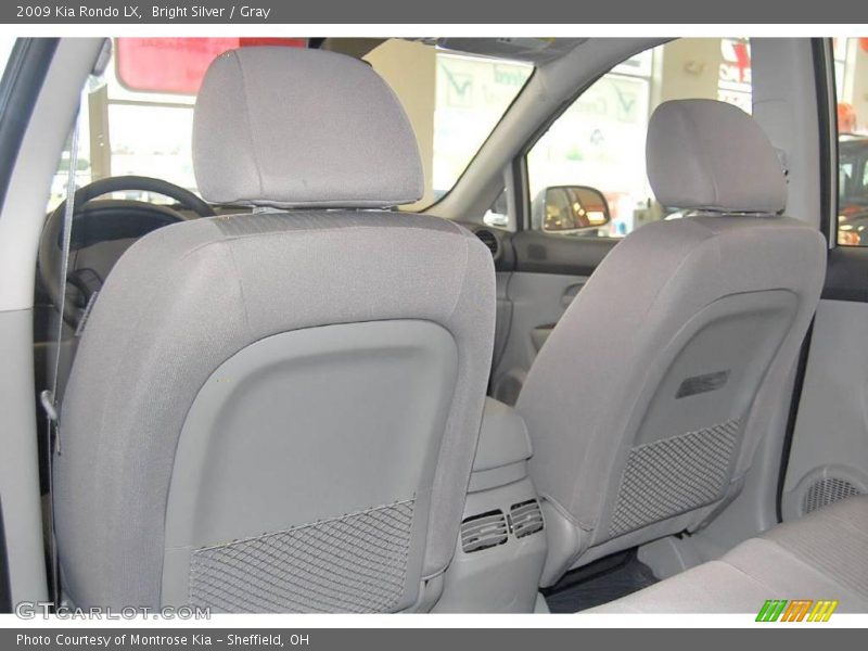 Bright Silver / Gray 2009 Kia Rondo LX