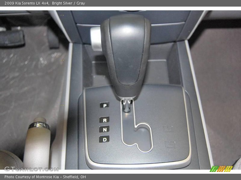 Bright Silver / Gray 2009 Kia Sorento LX 4x4