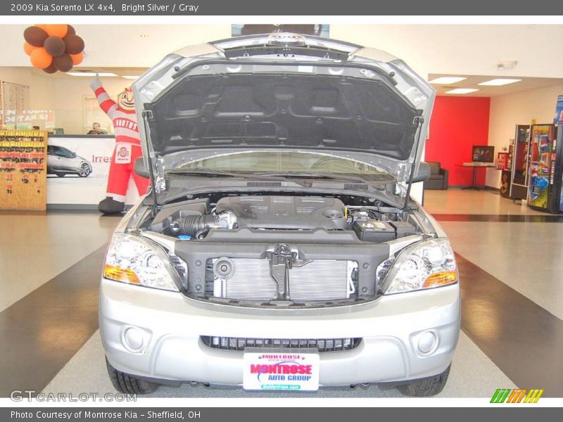 Bright Silver / Gray 2009 Kia Sorento LX 4x4