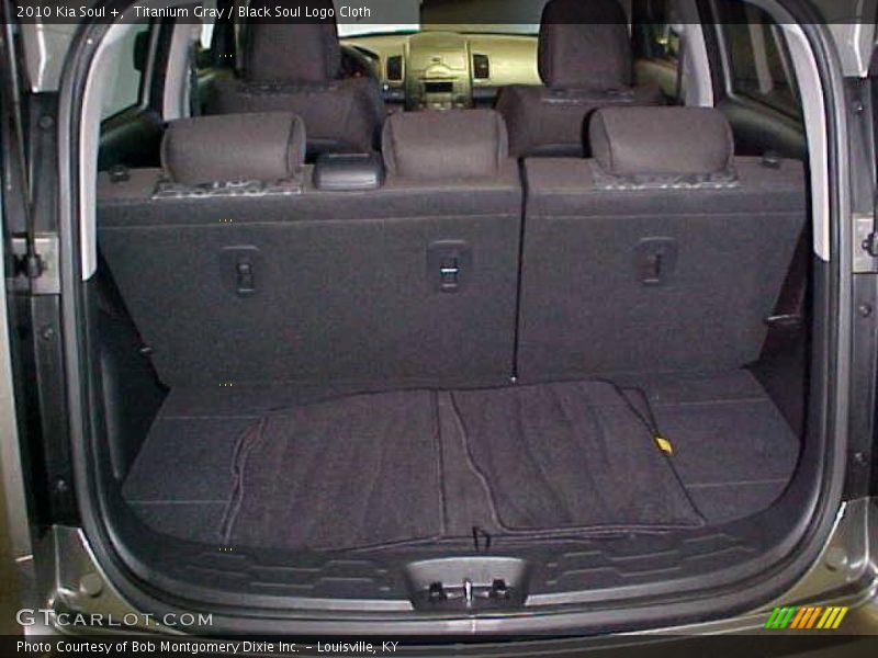Titanium Gray / Black Soul Logo Cloth 2010 Kia Soul +