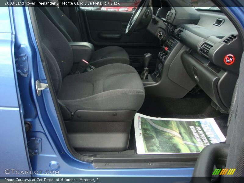 Monte Carlo Blue Metallic / Black 2003 Land Rover Freelander S