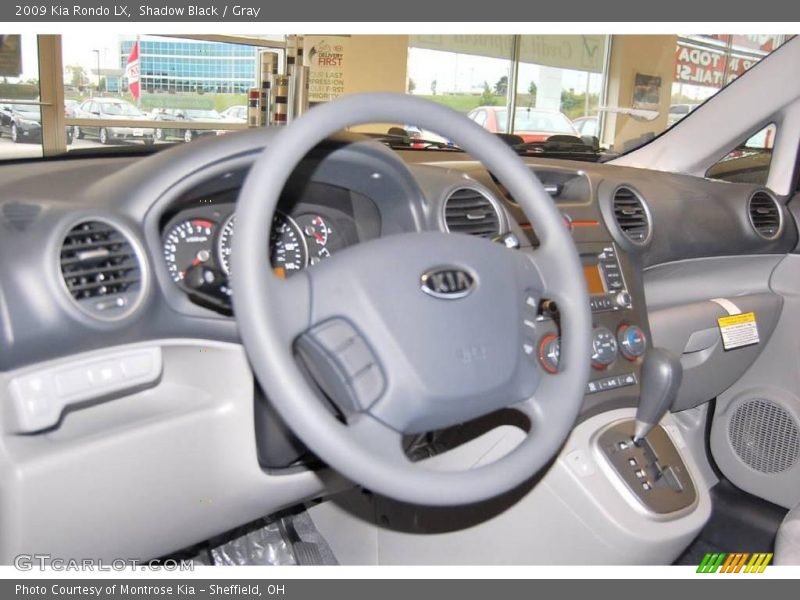Shadow Black / Gray 2009 Kia Rondo LX