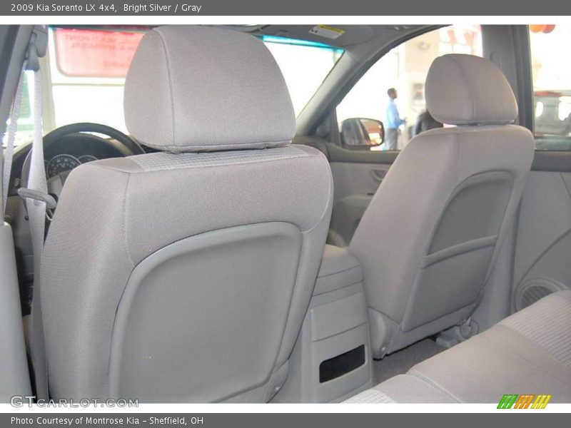 Bright Silver / Gray 2009 Kia Sorento LX 4x4