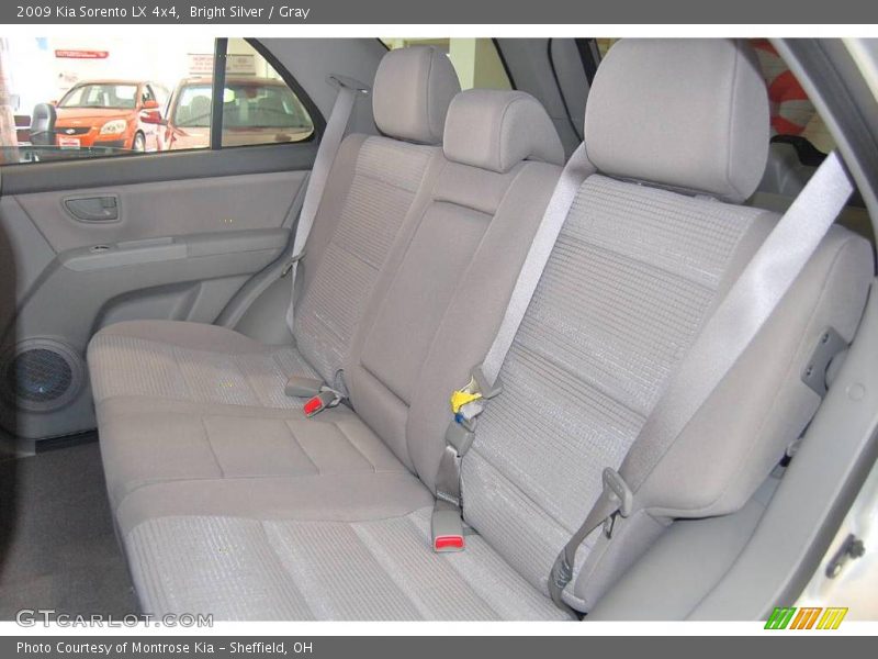 Bright Silver / Gray 2009 Kia Sorento LX 4x4