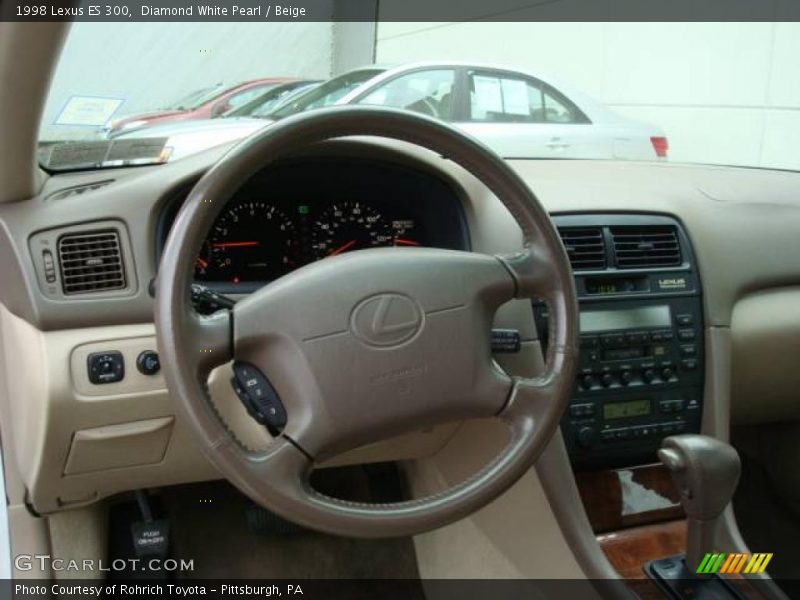 Diamond White Pearl / Beige 1998 Lexus ES 300
