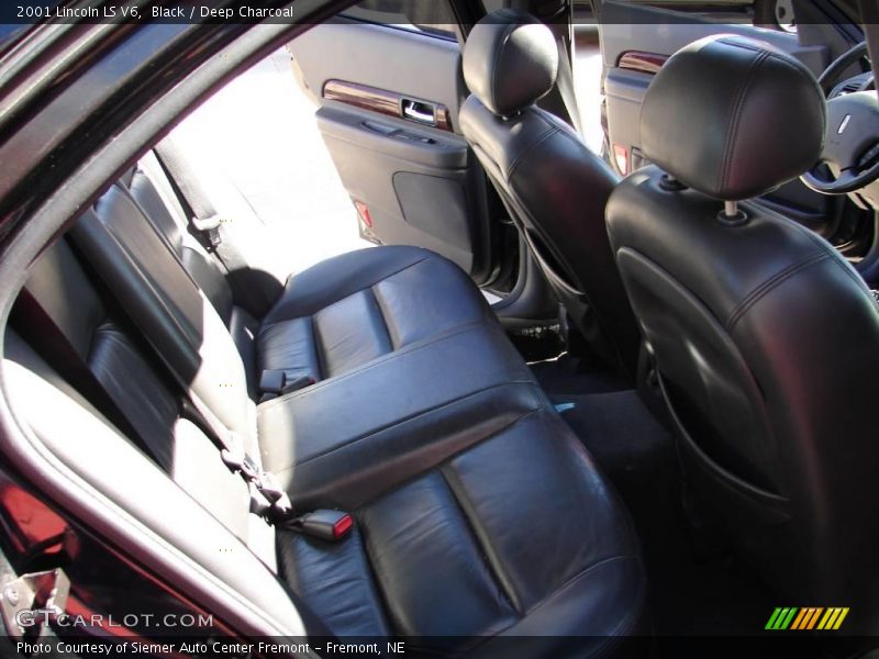 Black / Deep Charcoal 2001 Lincoln LS V6