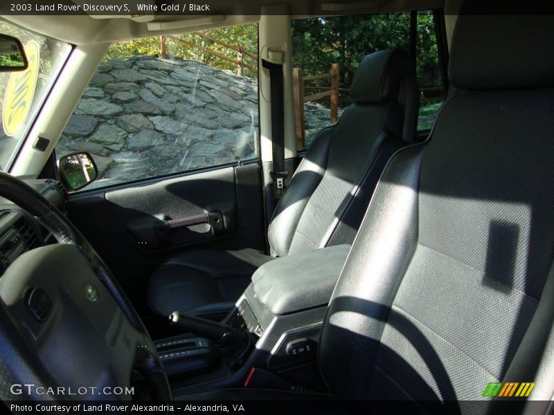 White Gold / Black 2003 Land Rover Discovery S