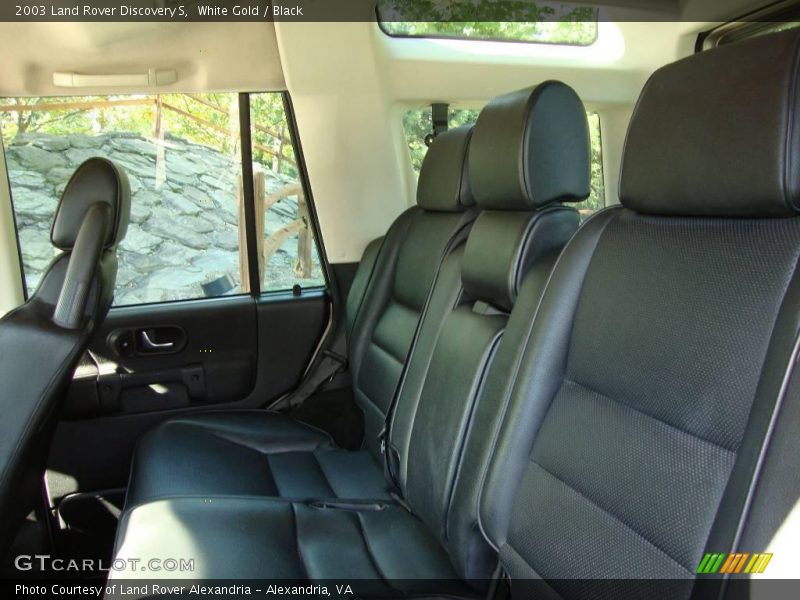 White Gold / Black 2003 Land Rover Discovery S
