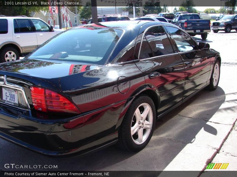 Black / Deep Charcoal 2001 Lincoln LS V6