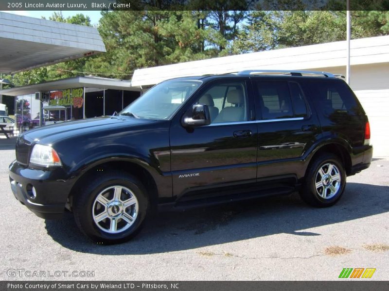 Black / Camel 2005 Lincoln Aviator Luxury