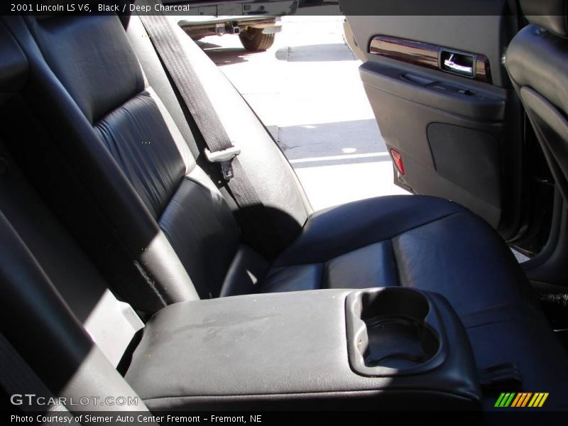 Black / Deep Charcoal 2001 Lincoln LS V6