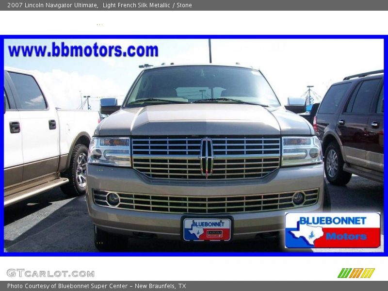 Light French Silk Metallic / Stone 2007 Lincoln Navigator Ultimate