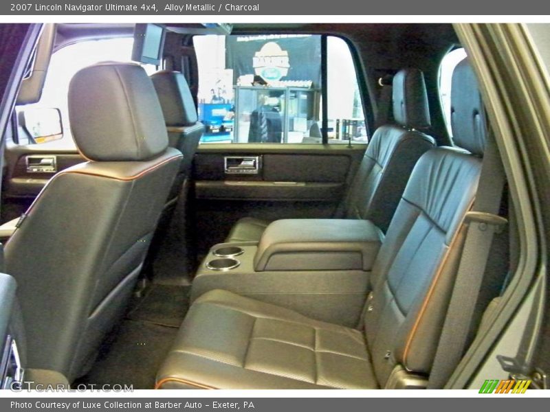 Alloy Metallic / Charcoal 2007 Lincoln Navigator Ultimate 4x4