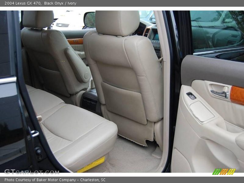 Black Onyx / Ivory 2004 Lexus GX 470
