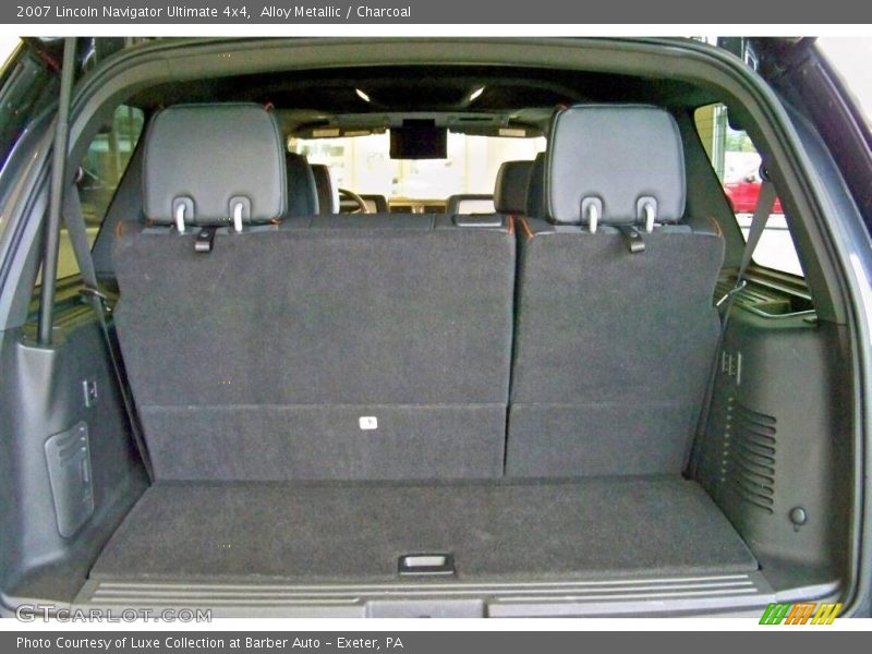 Alloy Metallic / Charcoal 2007 Lincoln Navigator Ultimate 4x4