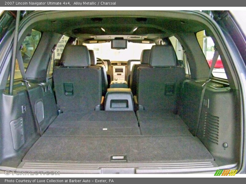 Alloy Metallic / Charcoal 2007 Lincoln Navigator Ultimate 4x4