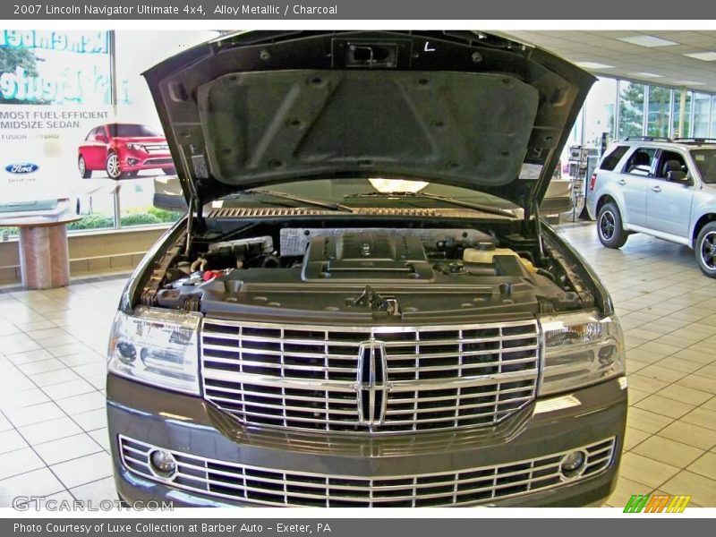 Alloy Metallic / Charcoal 2007 Lincoln Navigator Ultimate 4x4